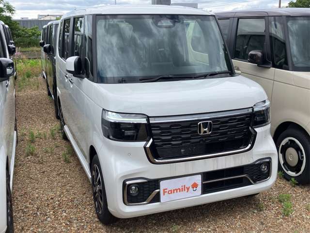 ホンダ Ｎ　ＢＯＸ カスタム ６６０ コーディネートスタイル モノトーン R8年 (東海) 99
