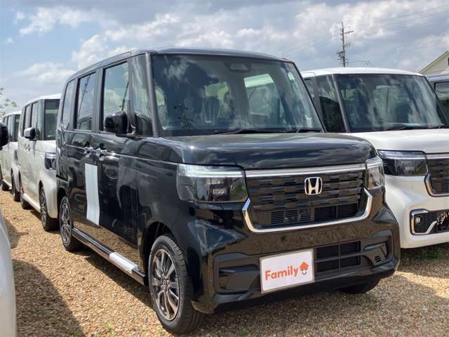 ホンダ Ｎ　ＢＯＸ カスタム ６６０ R8年 (東海) 99
