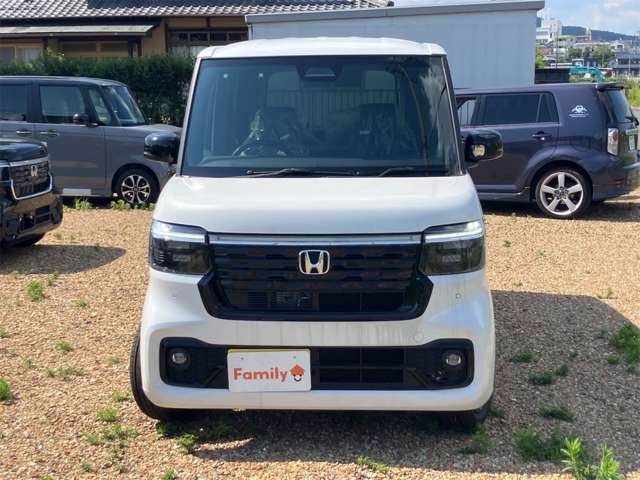 ホンダ Ｎ　ＢＯＸ カスタム ６６０ ターボ ブラック スタイル R8年 (東海) 99