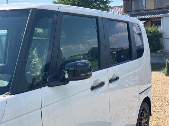 ホンダ Ｎ　ＢＯＸ カスタム ６６０ ターボ ブラック スタイル R8年 (東海) 99
