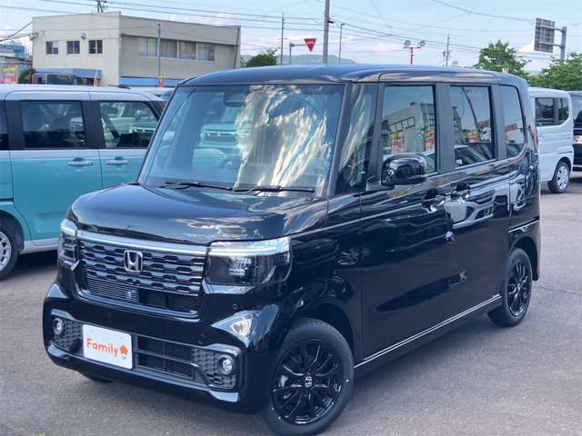 ホンダ Ｎ　ＢＯＸ カスタム ６６０ ブラック スタイル R8年 (東海) 99