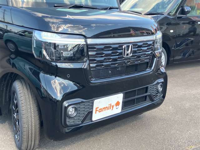 ホンダ Ｎ　ＢＯＸ カスタム ６６０ ブラック スタイル R8年 (東海) 99
