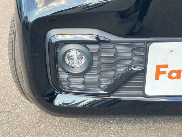 ホンダ Ｎ　ＢＯＸ カスタム ６６０ ブラック スタイル R8年 (東海) 99
