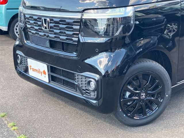 ホンダ Ｎ　ＢＯＸ カスタム ６６０ ブラック スタイル R8年 (東海) 99