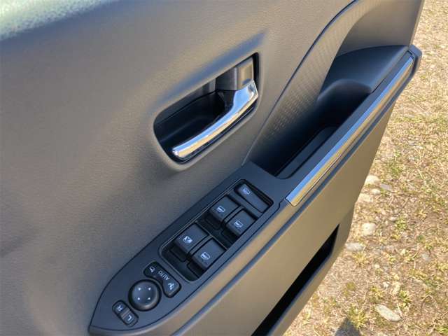 ダイハツ タント ６６０ カスタム ＲＳ R7年 (東海) 99