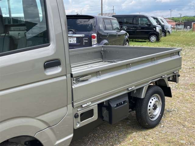 スズキ キャリイトラック ６６０ ＫＣエアコン・パワステ ３方開 ４ＷＤ R7年 (東海) 99