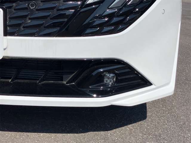 日産 ノートオーラ １．２ Ｇ R6年 (東海) 99