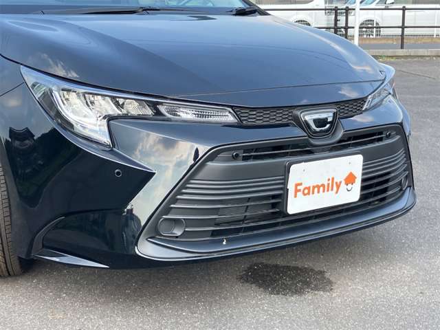 トヨタ カローラ　ツーリング　ハイブリッド １．８ ハイブリッド Ｘ Ｅ－ＦＯＵＲ ４ＷＤ R8年 (東海) 99