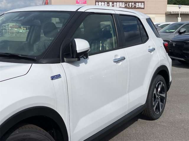 ダイハツ ロッキー １．２ プレミアム Ｇ ＨＥＶ R8年 (東海) 99