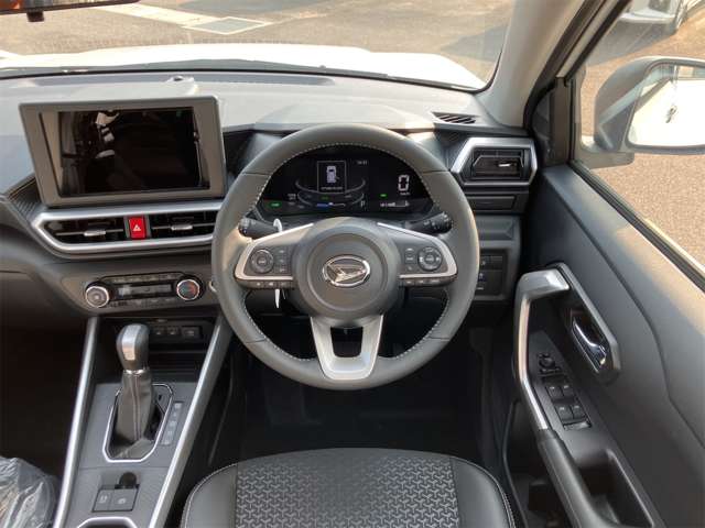 ダイハツ ロッキー １．２ プレミアム Ｇ ＨＥＶ R8年 (東海) 99
