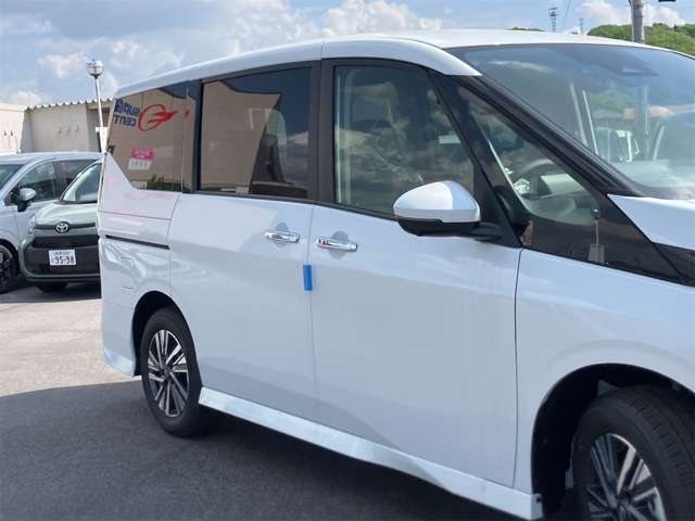 日産 セレナ １．４ Ｅ－ＰＯＷＥＲ ハイウェイスターＶ R8年 (東海) 99