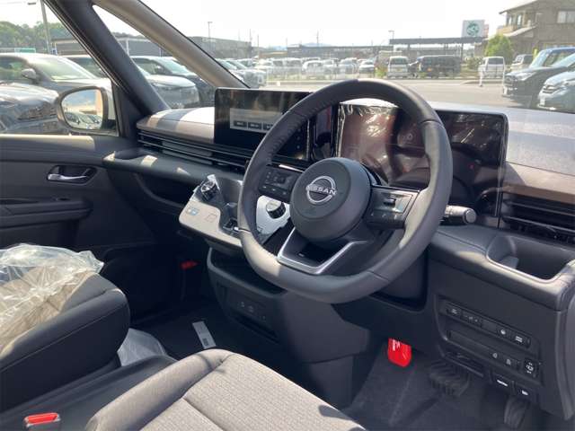 日産 セレナ １．４ Ｅ－ＰＯＷＥＲ ハイウェイスターＶ R8年 (東海) 99