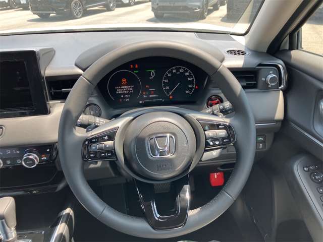 ホンダ ヴェゼル １．５ Ｅ：ＨＥＶ Ｚ R7年 (東海) 99
