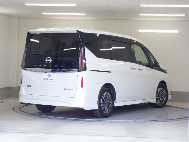 日産 セレナ １．４ Ｅ－ＰＯＷＥＲ ハイウェイスターＶ R5年 (九州・沖縄) 99