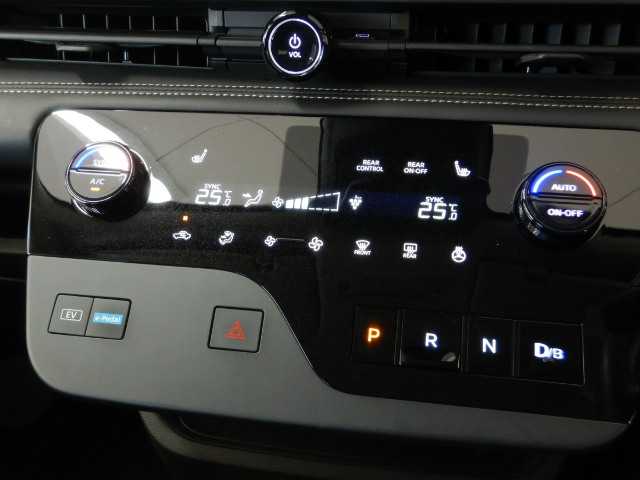 日産 セレナ １．４ Ｅ－ＰＯＷＥＲ ハイウェイスターＶ R5年 (九州・沖縄) 99