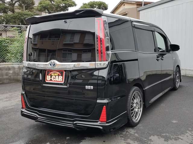 トヨタ ノア １．８ ハイブリッド ＳＩ H29年 (関東) 99