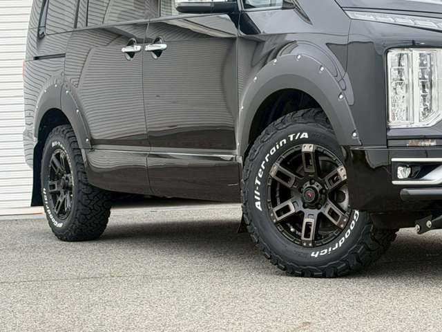 三菱 デリカ　Ｄ：５ ２．２ Ｐ ディーゼルターボ ４ＷＤ R7年 (近畿) 99