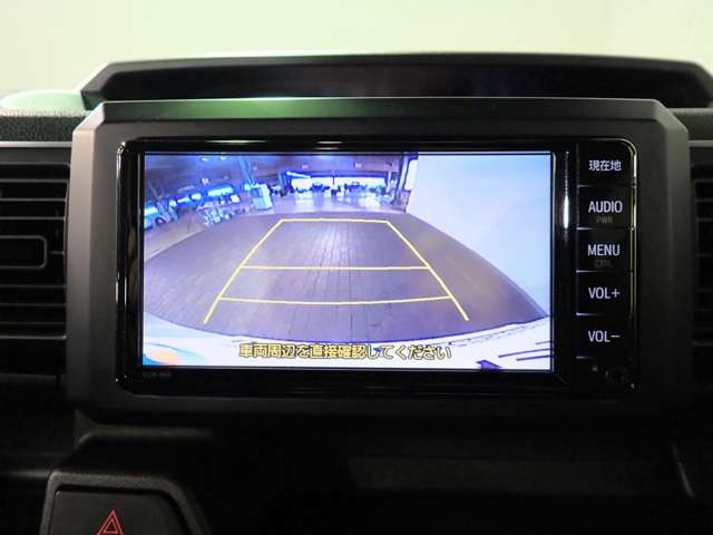 トヨタ ピクシス　メガ ６６０ Ｄ ＳＡＩＩＩ R4年 (近畿) 99