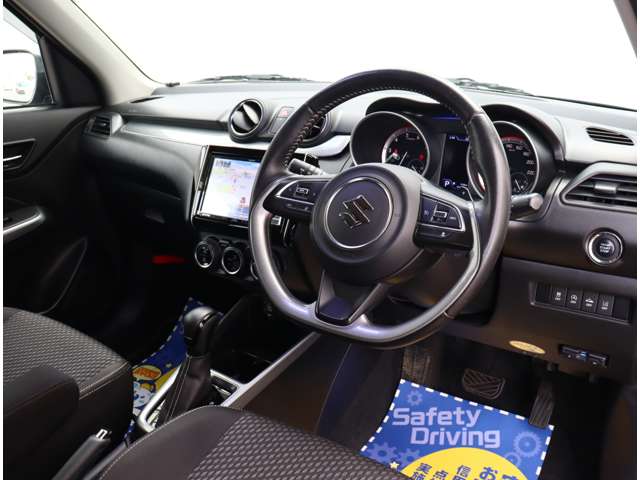 スズキ スイフト １．２ ハイブリッド ＲＳ ４ＷＤ H29年 (関東) 99