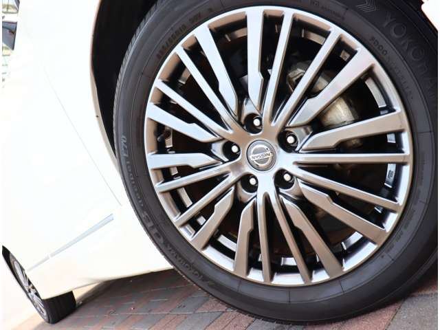 日産 エルグランド ２．５ ２５０ハイウェイスターＳ アーバンクロム H28年 (関東) 99