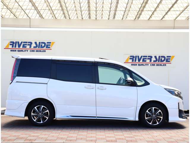 トヨタ ノア ２．０ ＳＩ H30年 (関東) 99