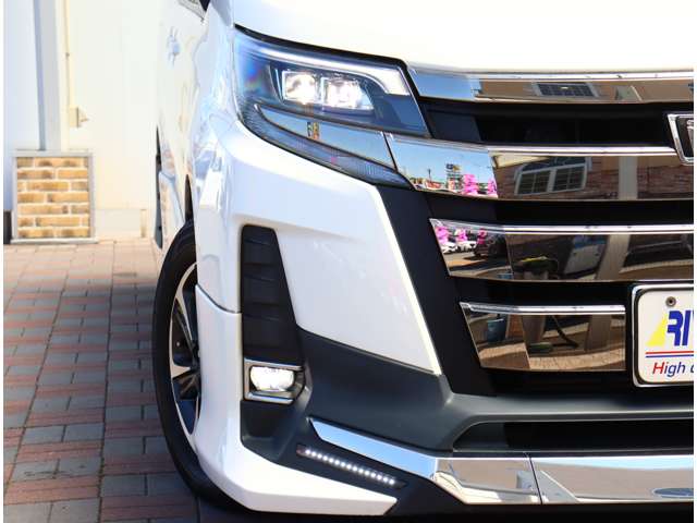 トヨタ ノア ２．０ ＳＩ H30年 (関東) 99
