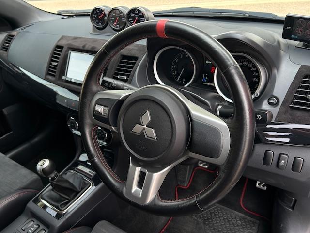 三菱 ランサー ２．０ ファイナルエディション ４ＷＤ H27年 (東海) 99