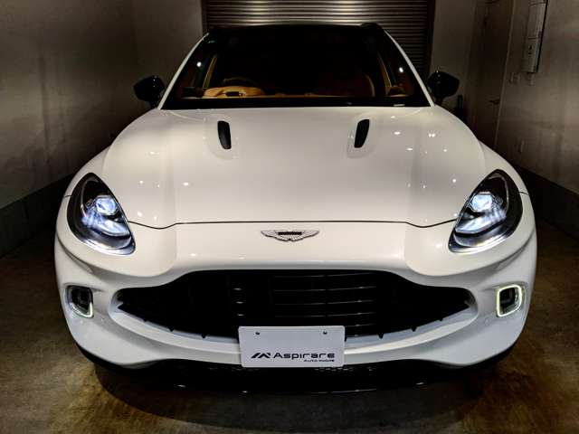 アストンマーティン ＤＢＸ ４．０ ４ＷＤ R3年 (関東) 99