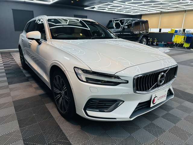 ボルボ Ｖ６０ Ｔ６ ツインエンジン ＡＷＤ モメンタム ４ＷＤ R2年 (関東) 99