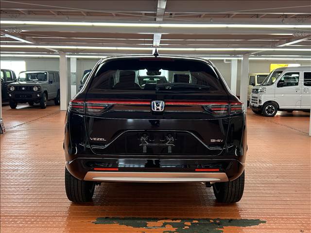 ホンダ ヴェゼル １．５ Ｅ：ＨＥＶ Ｚ R7年 (九州・沖縄) 99
