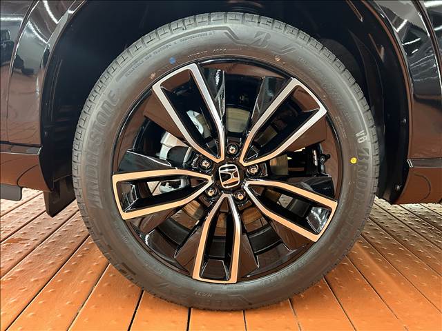 ホンダ ヴェゼル １．５ Ｅ：ＨＥＶ Ｚ R7年 (九州・沖縄) 99