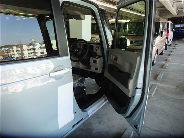 ホンダ Ｎ　ＢＯＸ ６６０ ファッションスタイル R6年 (九州・沖縄) 99