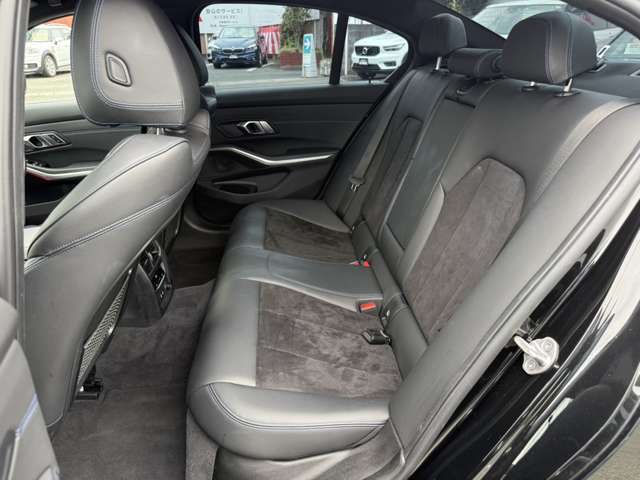 ＢＭＷ ３シリーズ ３２０Ｄ Ｘドライブ Ｍスポーツ ディーゼルターボ ４ＷＤ R2年 (東海) 99