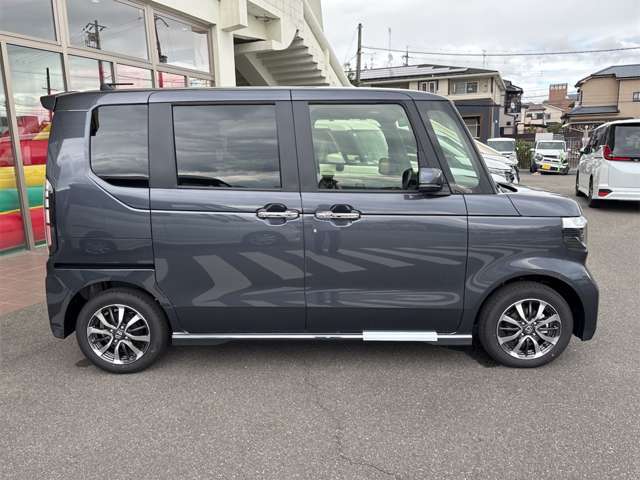 ホンダ Ｎ　ＢＯＸ カスタム ６６０ R8年 (近畿) 99