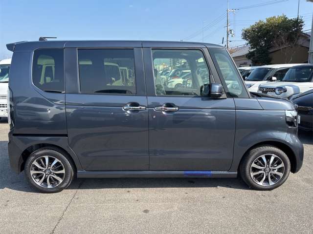 ホンダ Ｎ　ＢＯＸ カスタム ６６０ R7年 (近畿) 99