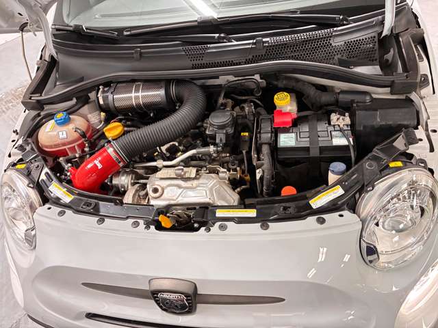アバルト ５９５ コンペティツィオーネ H29年 (近畿) 99