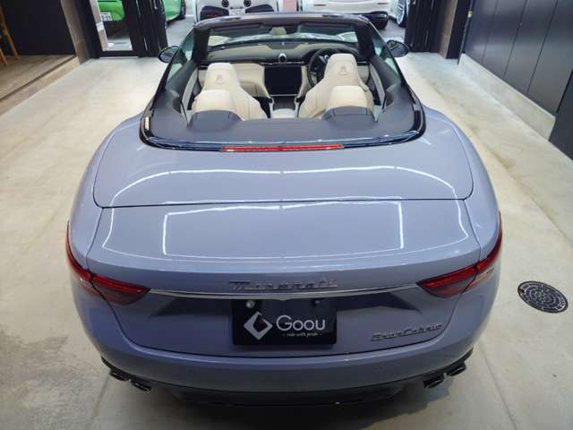 マセラティ グランカブリオ ＧＲＩＧＩＯ R8年 (近畿) 99