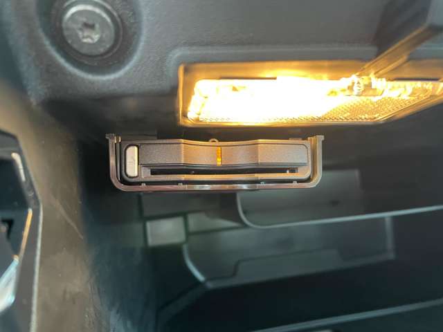 ボルボ Ｖ４０ Ｄ４ ＳＥ ディーゼルターボ H28年 (関東) 99