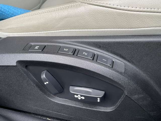 ボルボ Ｖ４０ Ｄ４ ＳＥ ディーゼルターボ H28年 (関東) 99