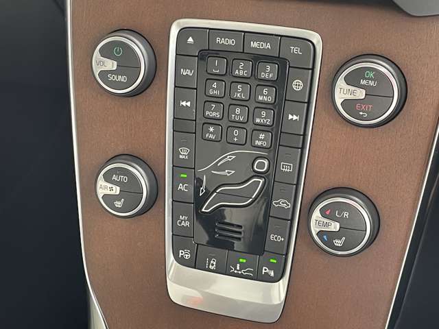 ボルボ Ｖ４０ Ｄ４ ＳＥ ディーゼルターボ H28年 (関東) 99