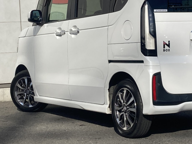 ホンダ Ｎ　ＢＯＸ カスタム ６６０ R6年 (四国) 99