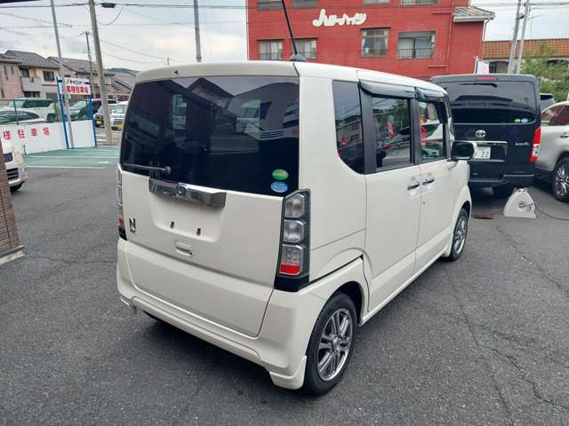 ホンダ Ｎ　ＢＯＸ ６６０ カスタムＧ ＳＳパッケージ H25年 (近畿) 99