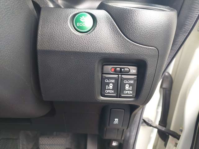 ホンダ Ｎ　ＢＯＸ ６６０ カスタムＧ ＳＳパッケージ H25年 (近畿) 99