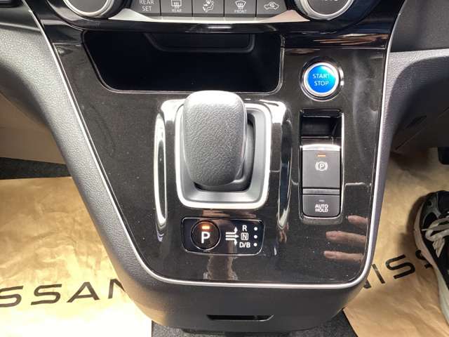 日産 セレナ １．２ Ｅ－ＰＯＷＥＲ ハイウェイスター Ｖ R3年 (近畿) 99