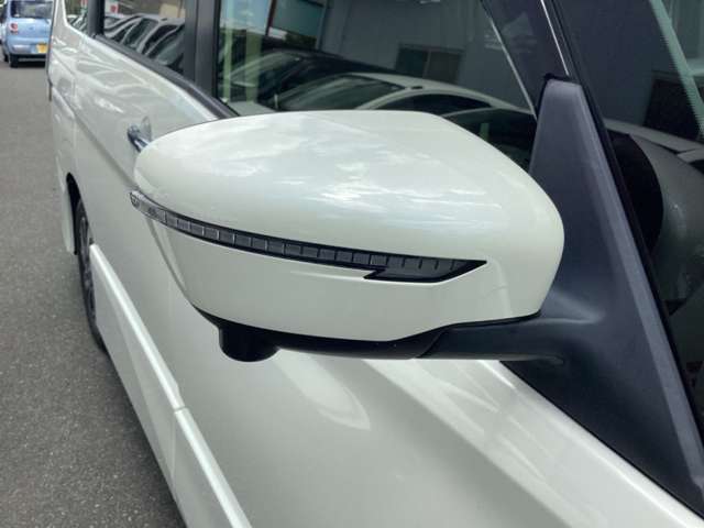日産 セレナ １．２ Ｅ－ＰＯＷＥＲ ハイウェイスター Ｖ R3年 (近畿) 99