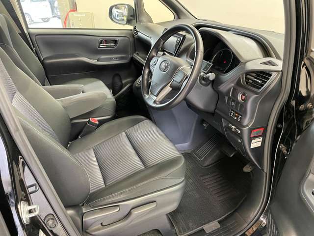 トヨタ ヴォクシー ２．０ ＺＳ 煌 H27年 (甲信越・北陸) 99