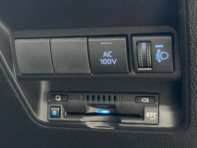 トヨタ アクア １．５ Ｇ R5年 (甲信越・北陸) 99