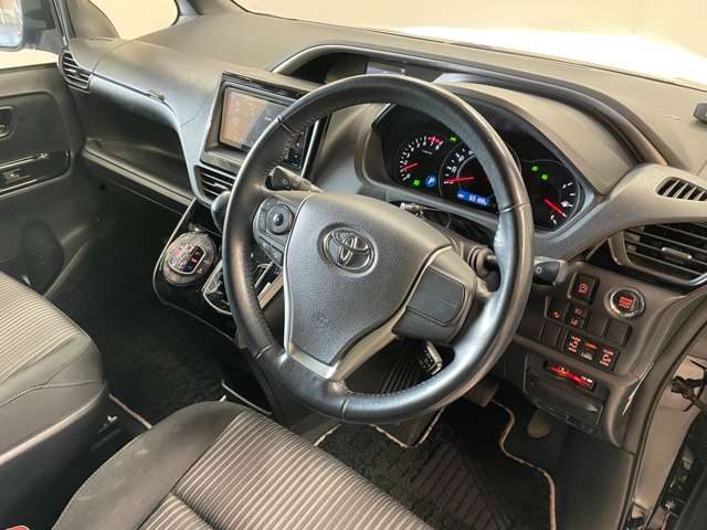 トヨタ ヴォクシー ２．０ ＺＳ 煌 R1年 (甲信越・北陸) 99