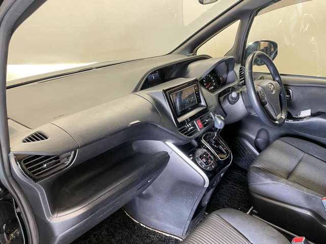 トヨタ ヴォクシー ２．０ ＺＳ 煌 R1年 (甲信越・北陸) 99