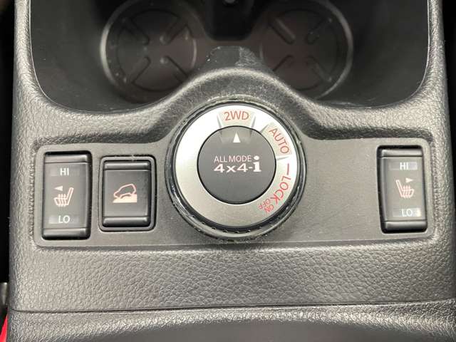 日産 エクストレイル ２．０ ２０Ｘ ブラック エクストリーマーＸ ３列車 ４ＷＤ H27年 (甲信越・北陸) 99